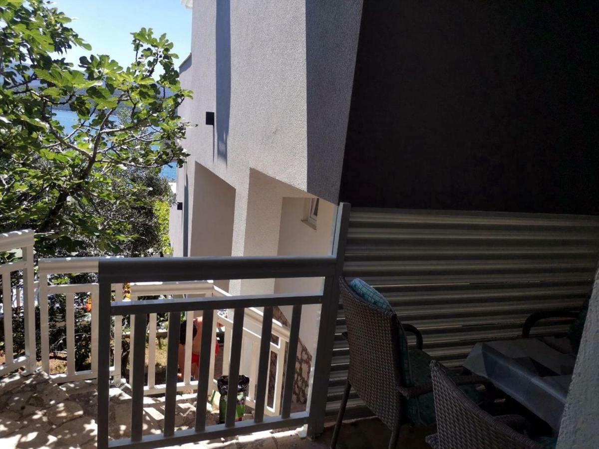 נאום Apartments Lukrecia מראה חיצוני תמונה
