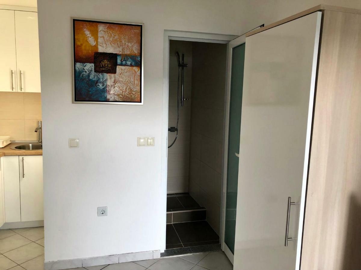 נאום Apartments Lukrecia מראה חיצוני תמונה