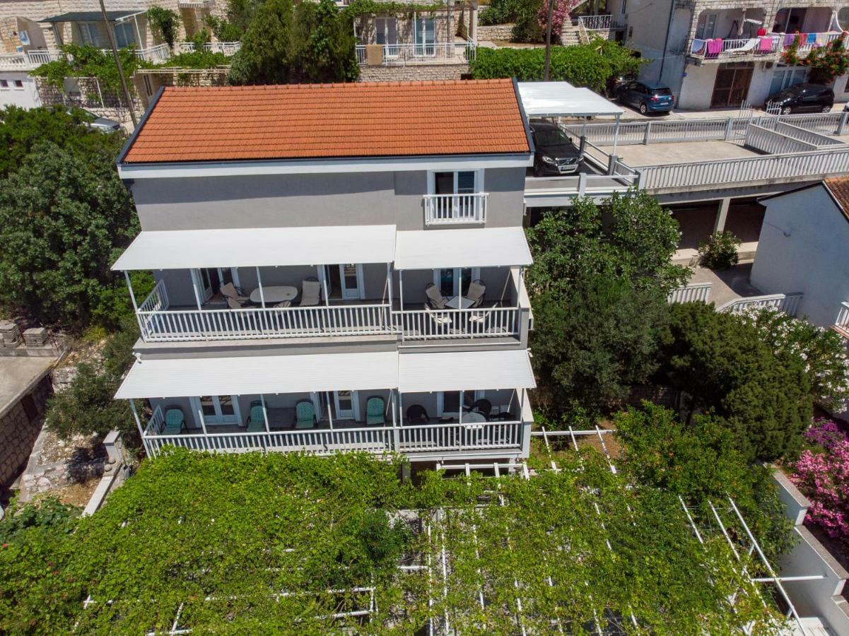 נאום Apartments Lukrecia מראה חיצוני תמונה