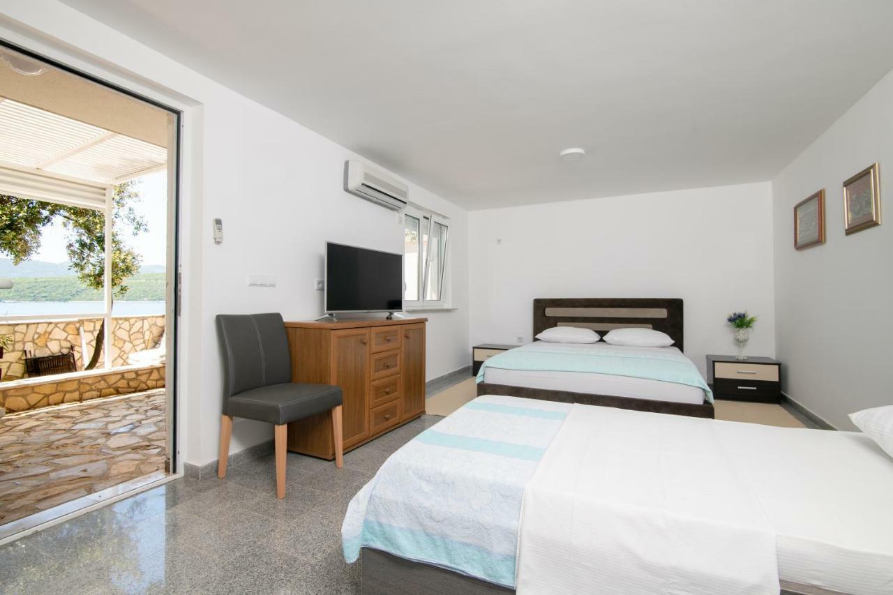 נאום Apartments Lukrecia מראה חיצוני תמונה